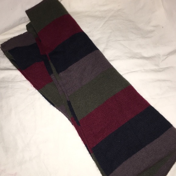 Scarf 🧣 Fall scarf ready for winter - Picture 3 of 3